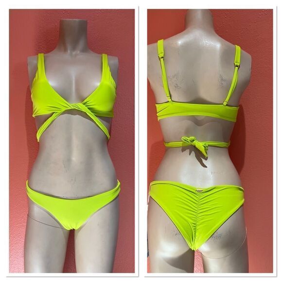 Beach Bunny Bikini Set - Picture 1 of 11